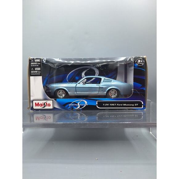 1967 FORD MUSTANG GT GRAY 1/24 DIECAST MODEL CAR BY MAISTO 31260 - Picture 1 of 6